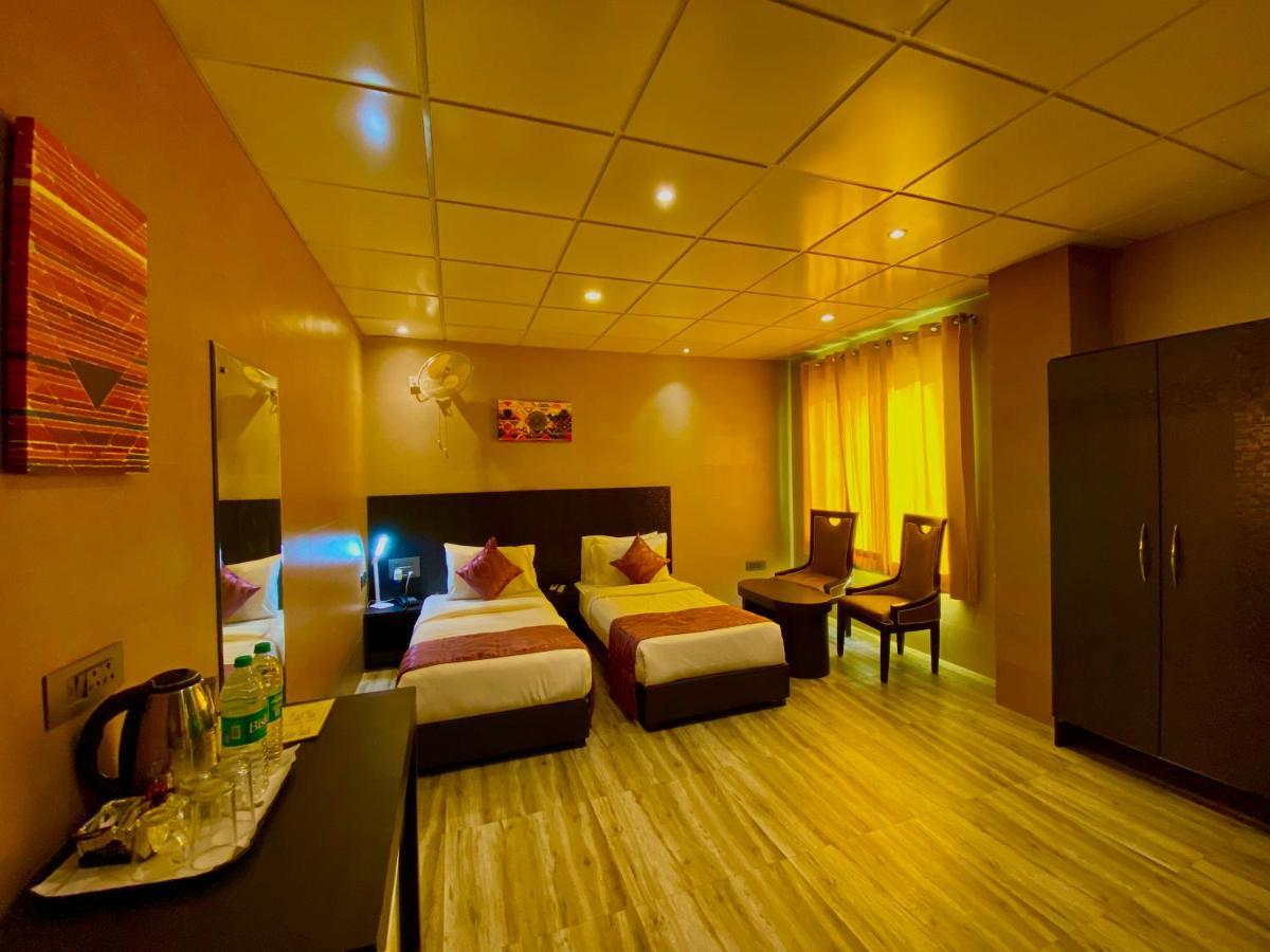 Ace Prime Hotel Greater Noida Exterior foto