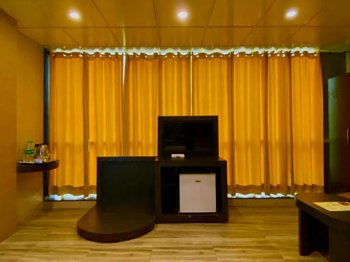 Ace Prime Hotel Greater Noida Exterior foto